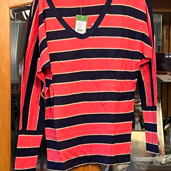 Spring coral sweater - Picture 1 of 6